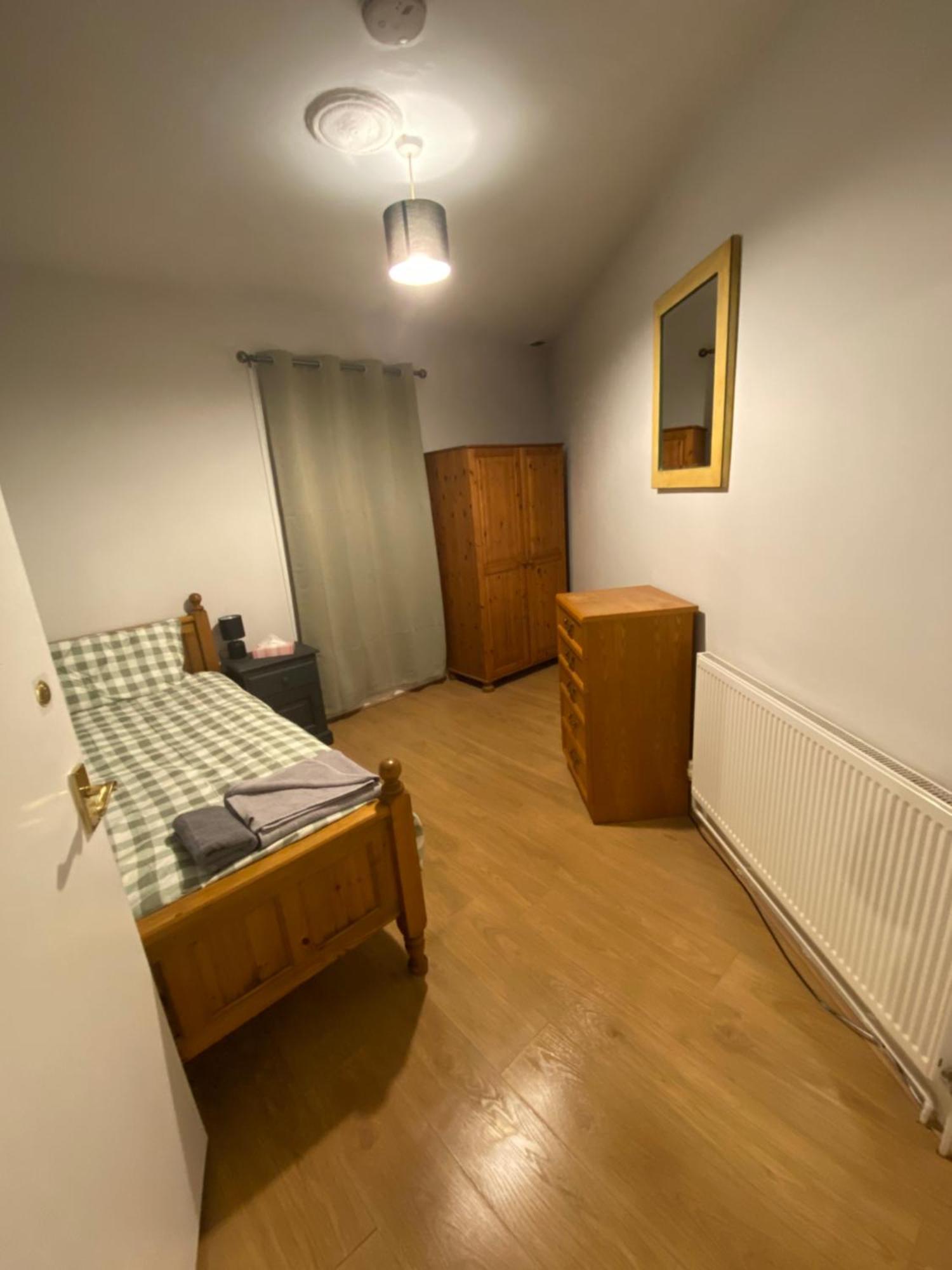 M&B Accommodation Lincoln Exterior photo